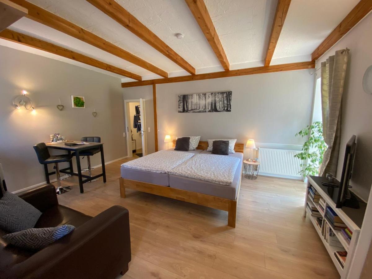 Grosses Doppelzimmer Mit Eigenem Bad Und Kuehlschrank, Frisch Saniert Friedrichskoog Exterior foto